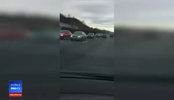 Trafic aglomerat pe DN 1 și A1. Coadă de 6 km dinspre București spre Brașov