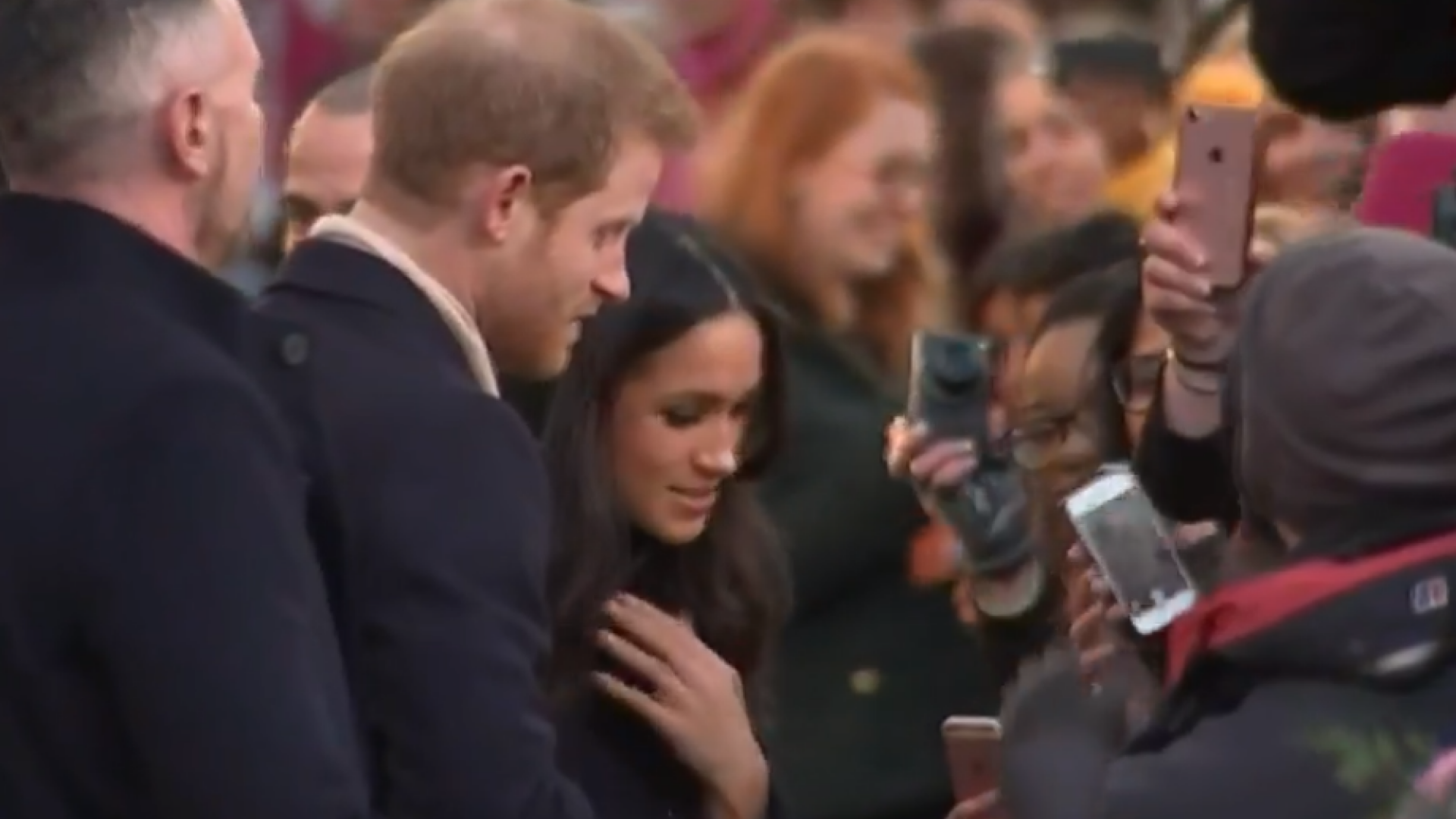 Prințul Harry și logodnica sa, prima vizită oficială împreună. VIDEO