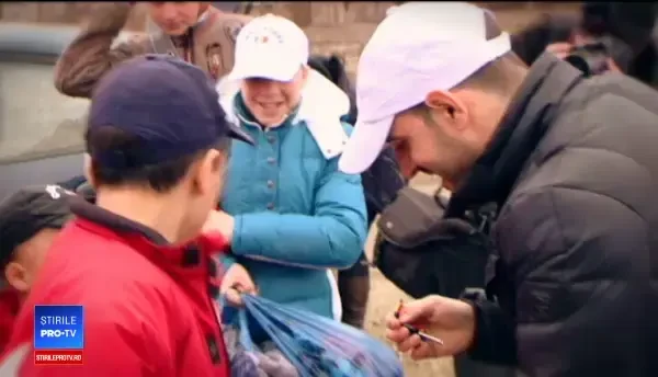 Casa Share, proiectul unui ieșean prin care 15 familii nevoiașe au primit case. Facem totul prin Facebook