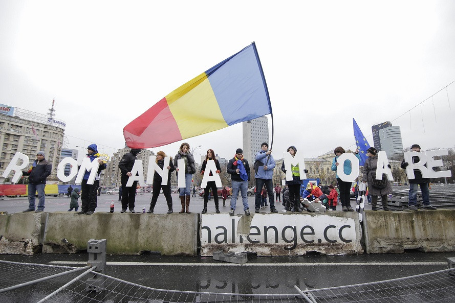 protest Romania moare