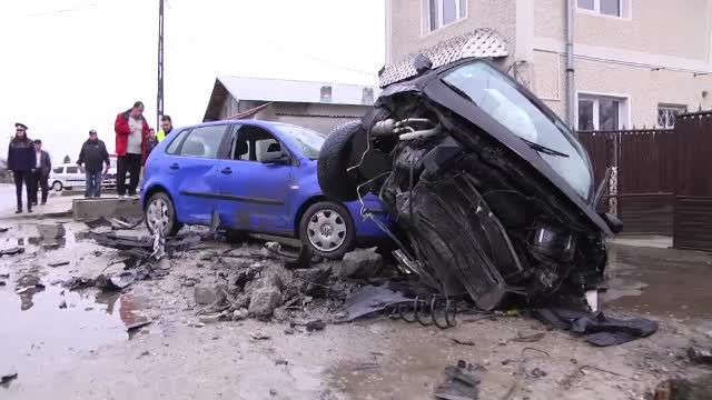 Un şofer din Dâmboviţa a făcut dezastru după ce a adormit la volan