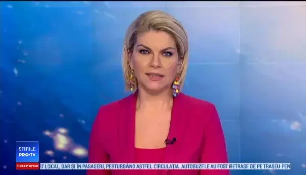 Petreceri în pensiunile din Valea Prahovei. Un turist a mâncat şorici direct de pe porc