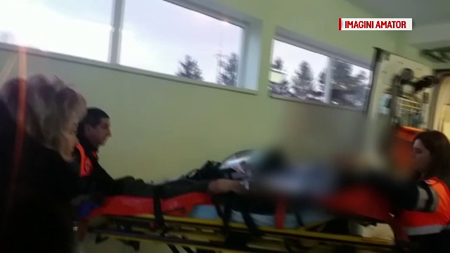 Un bărbat din Argeș s-ar fi împușcat singur, în timp ce încerca să-și curețe arma