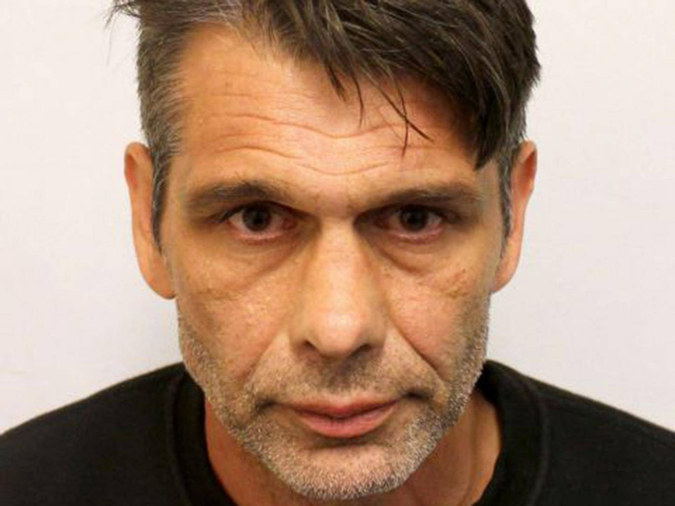 Un britanic a încercat să lovească cu mașina un bărbat. „Vreau să omor un musulman”