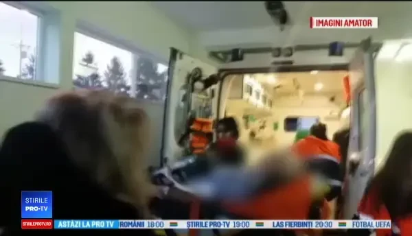 Un bărbat din Argeș s-ar fi împușcat singur, în timp ce încerca să-și curețe arma