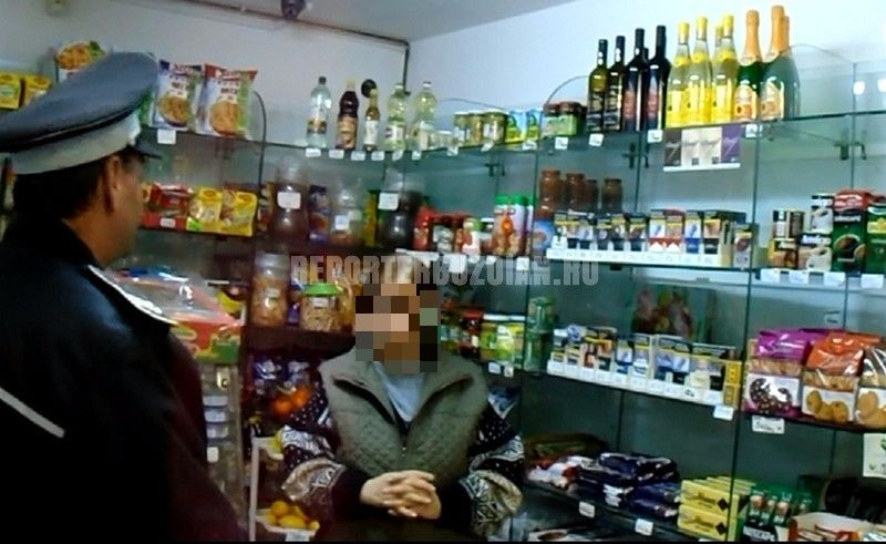 Dulciuri și sucuri expirate de 7 ani, descoperite de polițiștii din Buzău