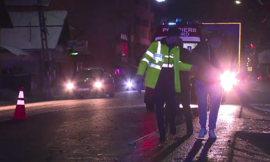 Grăbit să cumpere un cadou pentru fiica lui, un bărbat din Bistrița a fost lovit de un TIR pe stradă