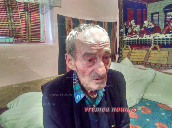 Bătrân de 88 de ani, bătut de un hoț pentru 44 de lei. „A vrut să mă omoare”