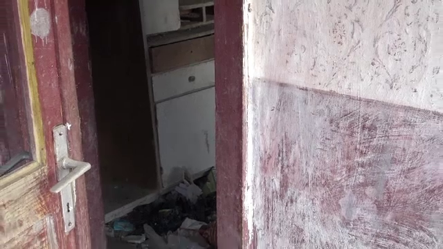 Tata bătut fără milă de propriul fiu, în Mureş. Un vecin a sărit în ajutorul bătrânului