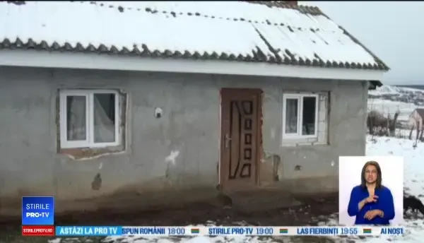 Mamă a trei copii, găsită moartă într-un șanț de lângă casă, în Suceava