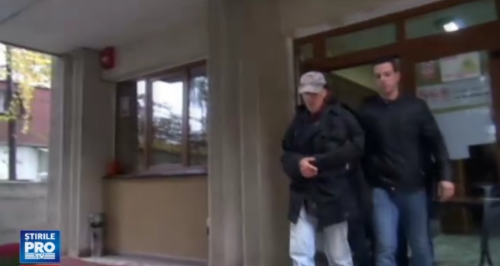 Pedeapsa primită de bărbatul care a incendiat doi oameni ai străzii