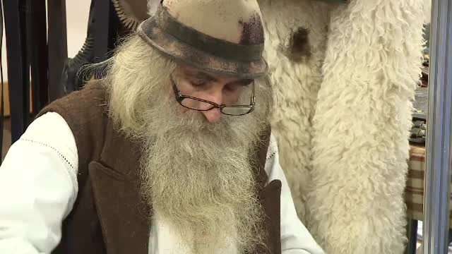 Carpete din lână, goblenuri și opinci. Program național de promovare a tradițiilor românești