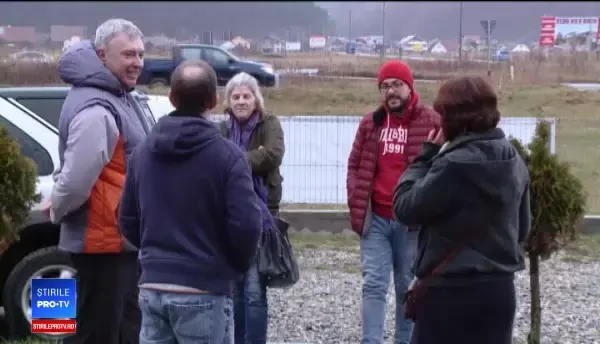 Țuica, cu o rețetă urmată cu sfinţenie. O sticlă se vinde în Vestul Europei şi cu 2.000 de €