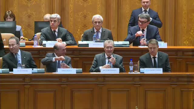 sedinta solemna in Parlament