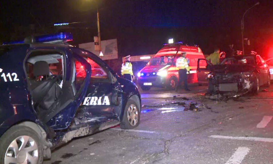 Patru jandarmi aflați în misiune, implicați într-un accident în Capitală