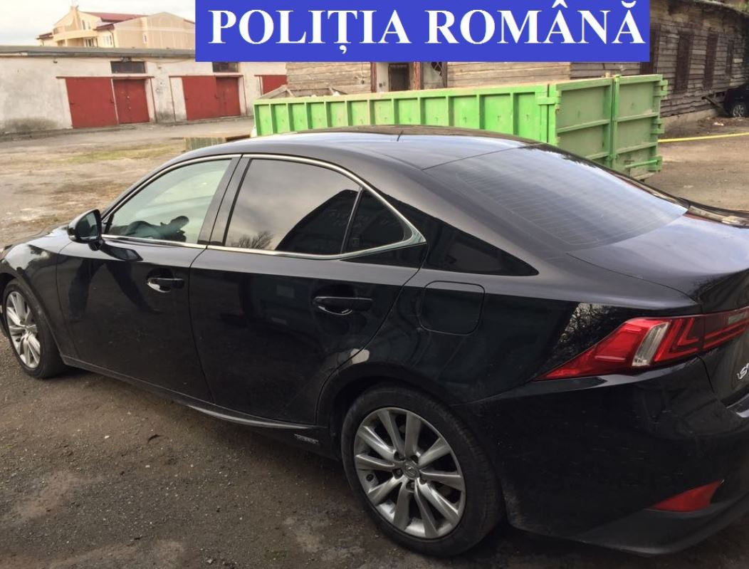Un tânăr din Mangalia a plecat cu un Lexus din Anglia. Pe cât l-a amanetat în România