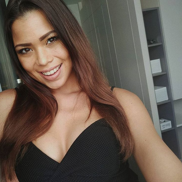 Un model a murit după ce a căzut de la etajul 6 al unui hotel din Malaezia