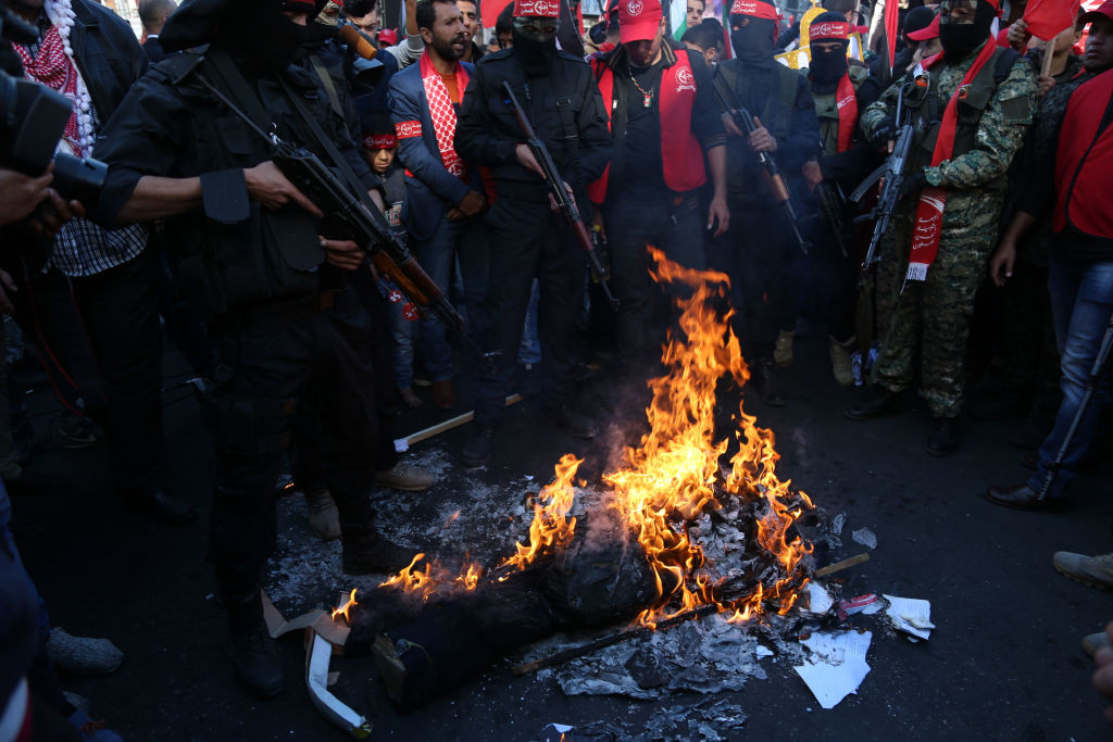 Poliția germană va încerca să prevină arderea drapelului israelian, la proteste. Reacția președintelui Germaniei