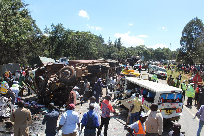 Accident cu peste 30 de morţi în Kenya, provocat de un şofer care fugea de poliţie