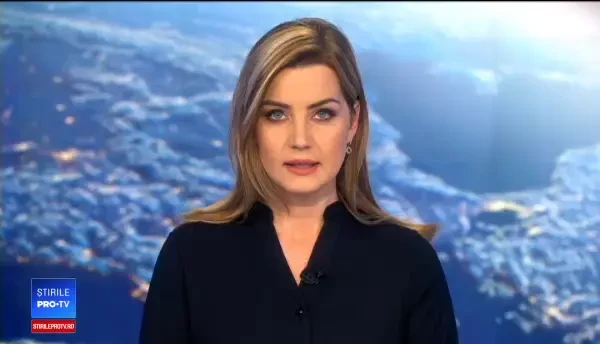 Cortegiul funerar al Regelui Mihai a plecat de la Castelul Peleş. În această seară va ajunge la Palatul Regal