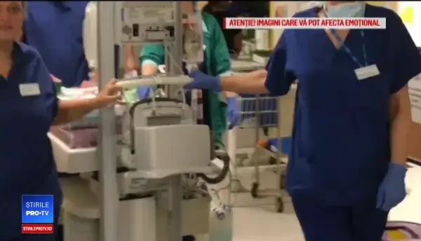 Miracol medical: o fetiță a supraviețuit, deși s-a născut cu inima în afara pieptului
