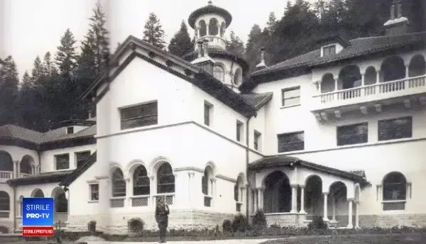 Copilăria Regelui Mihai I. Un băiat modest și educat, pasionat de tehnică și automobile