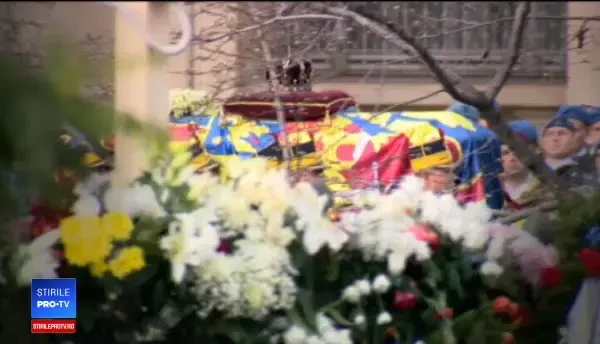 NY Times: Regele Mihai, văzut de români în opoziție cu o clasă politică asociată cu corupția