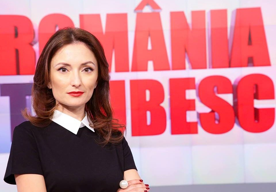 Lacrimile pentru Rege au fost de fapt bocetul naţional al unui popor care-şi plânge de milă