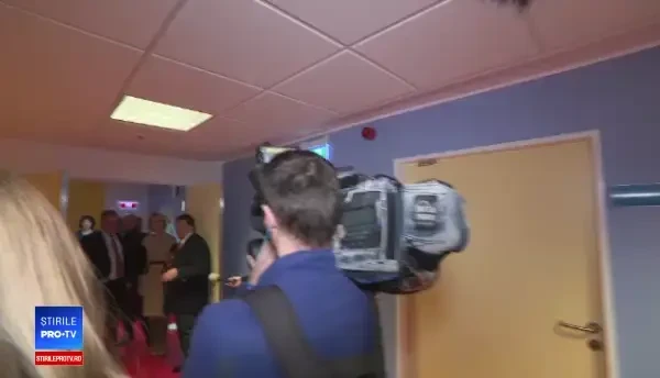 Gabriela Firea si Florian Bodog inaugureaza spitalul Foisor