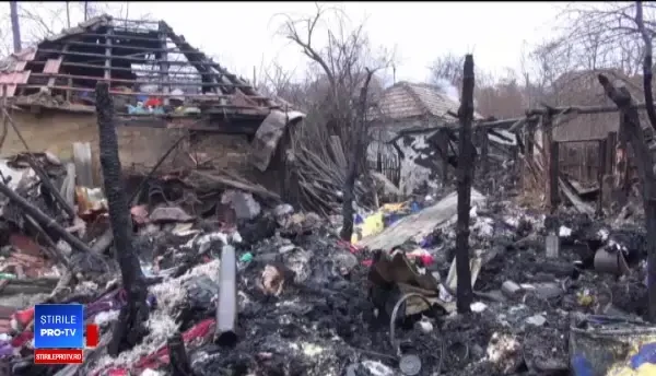 O femeie de 60 de ani din Bacău a ars de vie în propria casă