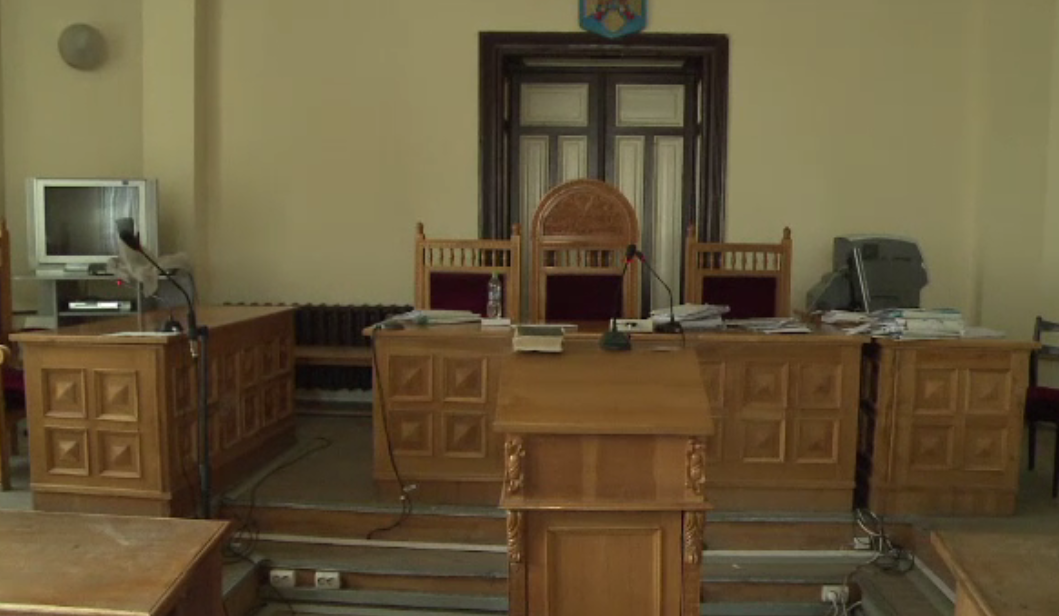 Magistrații au protestat din nou față de modificările aduse Legii Justiției. Acuzațiile procurorului general