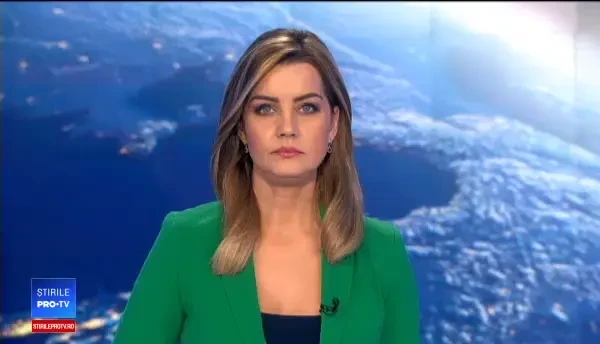 O casă din Timiş s-a aprins ca o torţă. Proprietarul a reuşit să se salveze