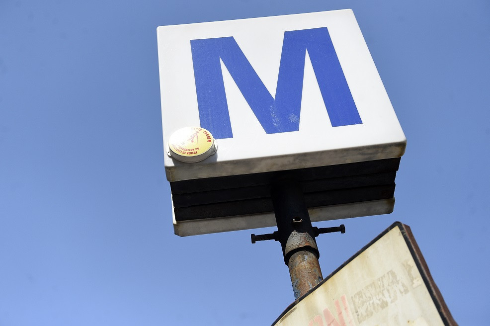 Metrorex cumpără trenuri noi pentru Magistrala 5. Cine finanţează achiziţia