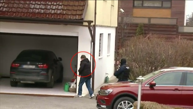 Ginerele lui Mihai Lucan ar fi ascuns 10.000 € în rezervorul maşinii. Cum a fost prins de un ofițer DIAS