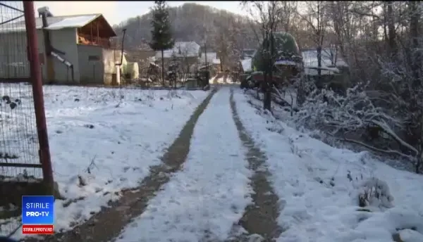 Doi bătrâni din Dâmbovița, jefuiți în propria casă de un străin. Cum a fost prins suspectul