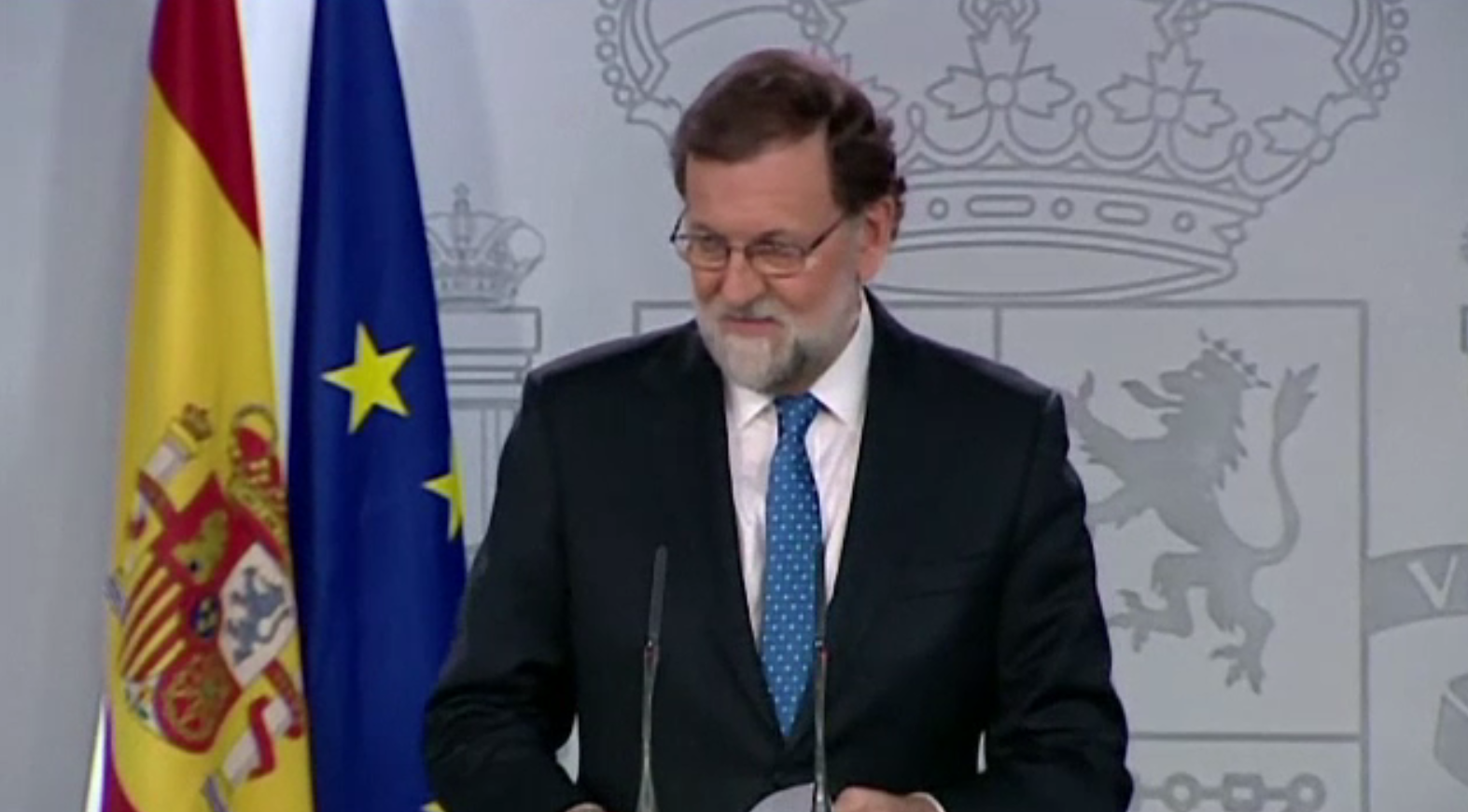 Premierul Spaniei vrea ca negocierile cu Puigdemont să fie pe teritoriul țării. Fostul președinte catalan refuză