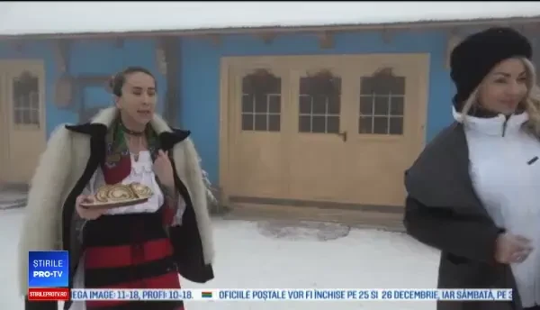 Cazare în case vechi de o sută de ani și mâncăruri pregătite după rețete străvechi, în Maramureș