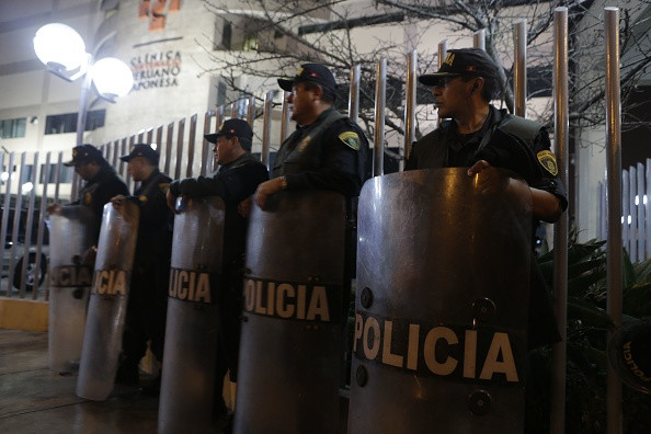 Peste 5.000 de peruani au manifestat pe străzi, în ziua de Crăciun