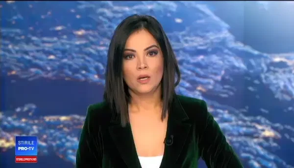 Un șofer a izbit în plin o ambulanță aflată în misiune, într-o intersecție din Galați