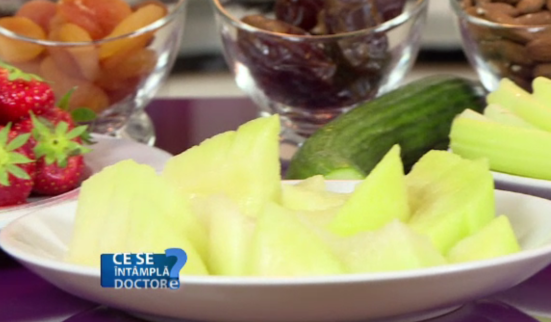 Pauza alimentară, singura cură de care aveţi nevoie după un Crăciun încărcat