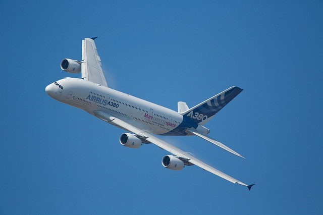 Lovitură pentru Airbus. Ce se întâmplă cu giganții A380, cele mai mari avioane din lume
