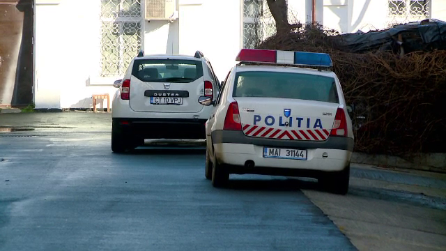 Tânăr, în stare gravă după ce a fost înjunghiat de un bărbat care ar fi fost băut