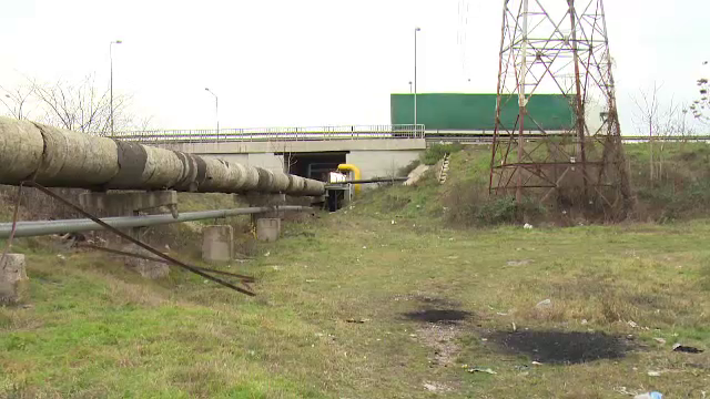 Bărbat găsit carbonizat, sub un pod din Oradea. Victima ar fi fost un om al străzii