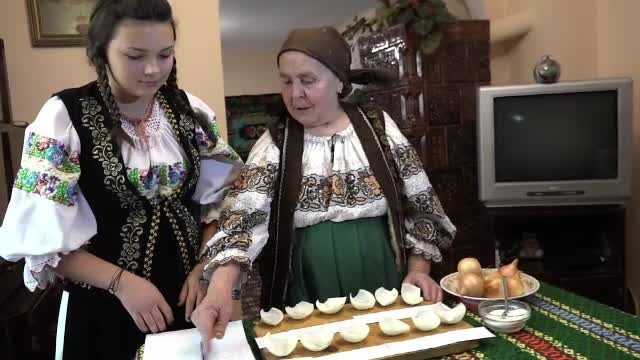 2018, an bogat și roditor. Înțelepții din Valea Ghurghiului au aflat asta din foile de ceapă