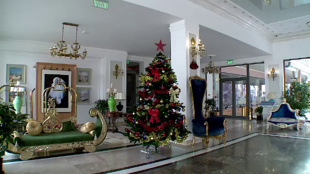 Oferte de ultim moment pentru Anul Nou: petreceri la înălțime sau în restaurante tradiționale