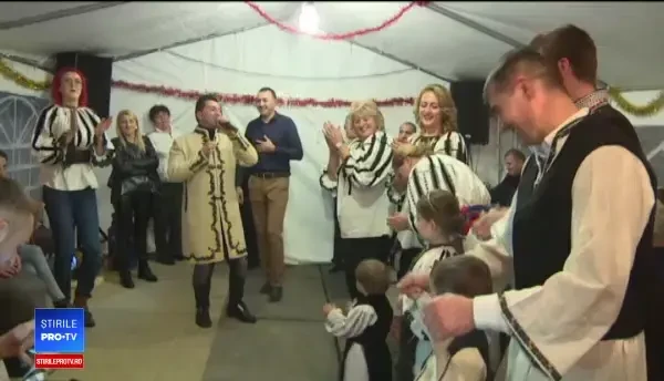 Petrecere mare pe Transalpina, de Sfântul Ştefan. Ciobanii au jucat şi au ascultat colinde