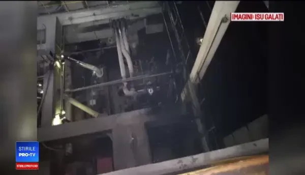 Explozie pe platforma siderurgică de la Galaţi. Trei muncitori au suferit atacuri de panică