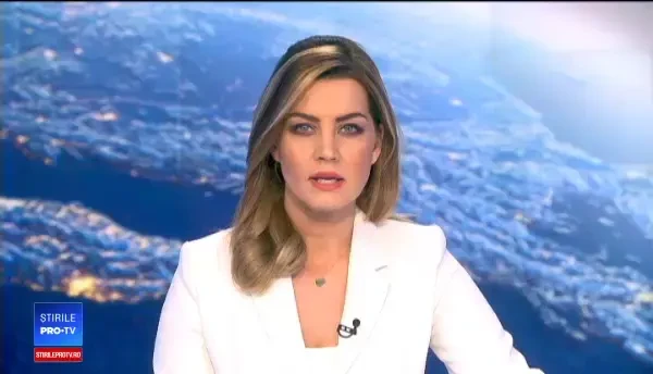 Un act artistic inedit a avut loc în faţa Guvernului