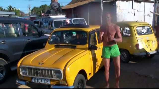 Presa din Costa Rica scrie despre "românii fugari", care folosesc țara drept refugiu. Udrea și Bica, date drept exemplu