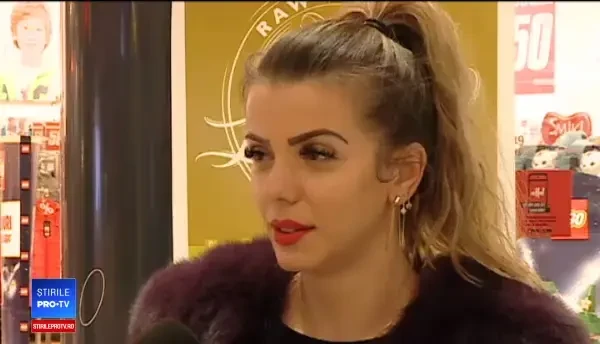 Ce se poartă de Revelion, sfaturile designerului: femeile pot exagera